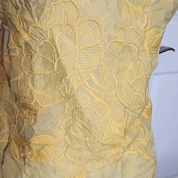 NWT Yellow Da-Nang Silk Button Down Sleeveless Top Size XS - Picture 4 of 7